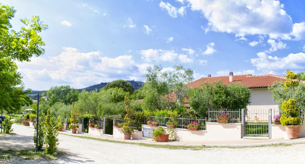 Maison d'hôtes Poggio Degli Olivi à Saturnia Extérieur photo